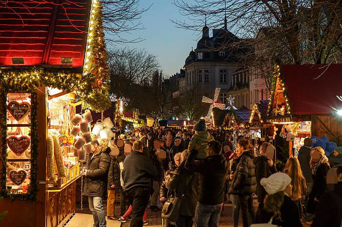 Wir sind auf dem Brühler Weihnachtsmarkt